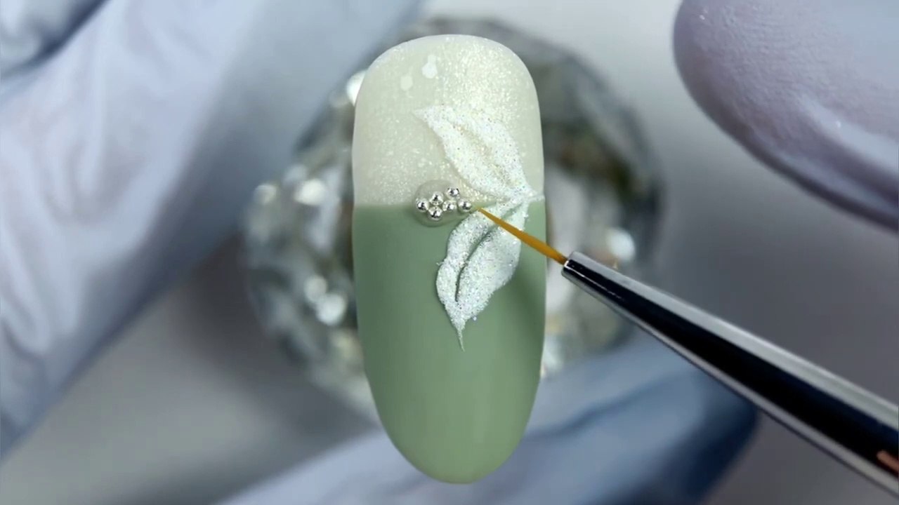 TUTORIAL : Nail Art Look