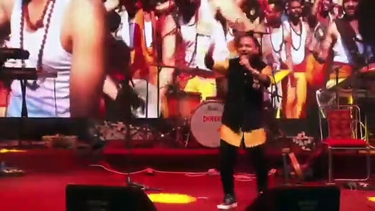 कैलाश-खेर-ने-उज्जैन-में-गाया-महाकाल-स्तु_90