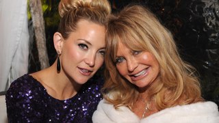 Kate Hudson's mum Goldie Hawn was in delivery room for all her children's births: 'Unbelievably emotional experience'