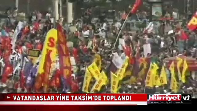 YAĞMUR DİNDİ, VATANDAŞLAR YENİDEN TAKSİM MEYDANI VE GEZİ PARKI'NDA