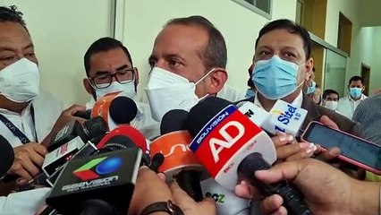 Camacho califica de “payasada” el pedido de Jhonny de que hospitales de tercer nivel pasen a los municipios