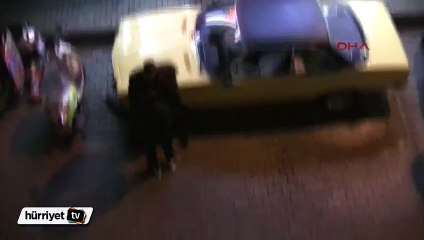 Marmaris'teki bıçaklı yol verme kavgası kamerada