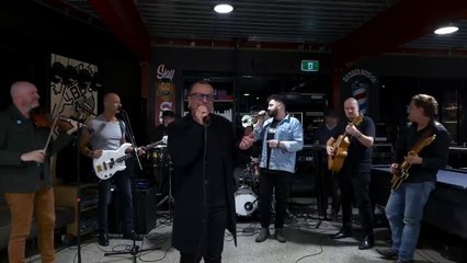 'BLACK WATER' (THE DOOBIE BROTHERS) Cover by The HSCC