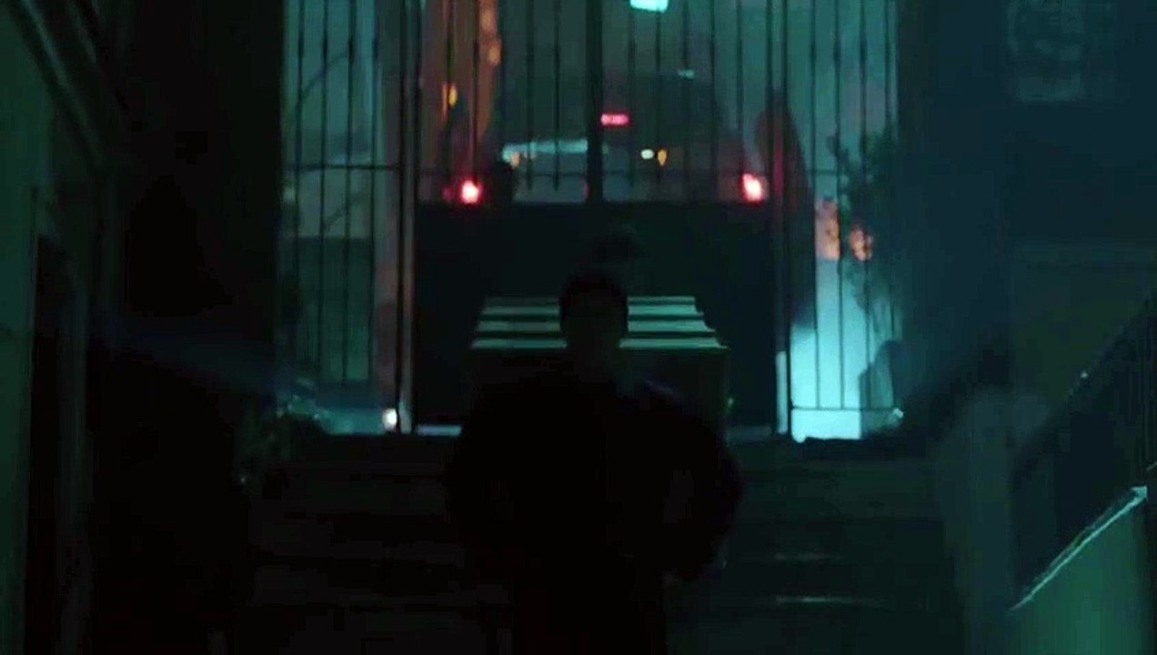 Yerli vampir dizisi Yaşamayanlar'dan ilk fragma...