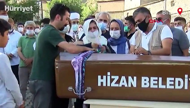 Pınar Gültekin son yolculuğuna uğurlandı