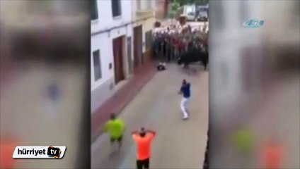 Boğanın boynuz darbeleri öldürdü