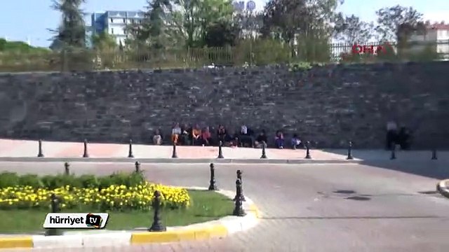 En acı bekleyiş! Aileler teşhis için İstanbul Adli Tıp Kurumu'na geldi