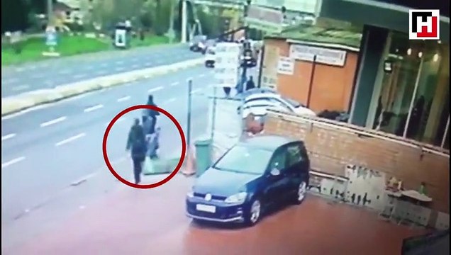 Bomba koyan şüphelilerin yakalanma anları kamerada