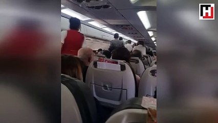 Bodrum uçağında inanılmaz olay! Yolcuların öpücük kavgası