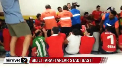 Şilili taraftarlar stadı bastı