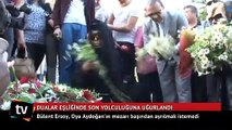 Bülent Ersoy, Aydoğan'ın mezarı başından ayrılmak istemedi