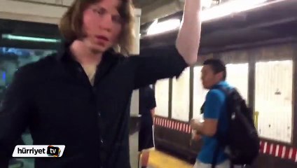 Görme engelli illüzyonist görenleri şaşırtıyor