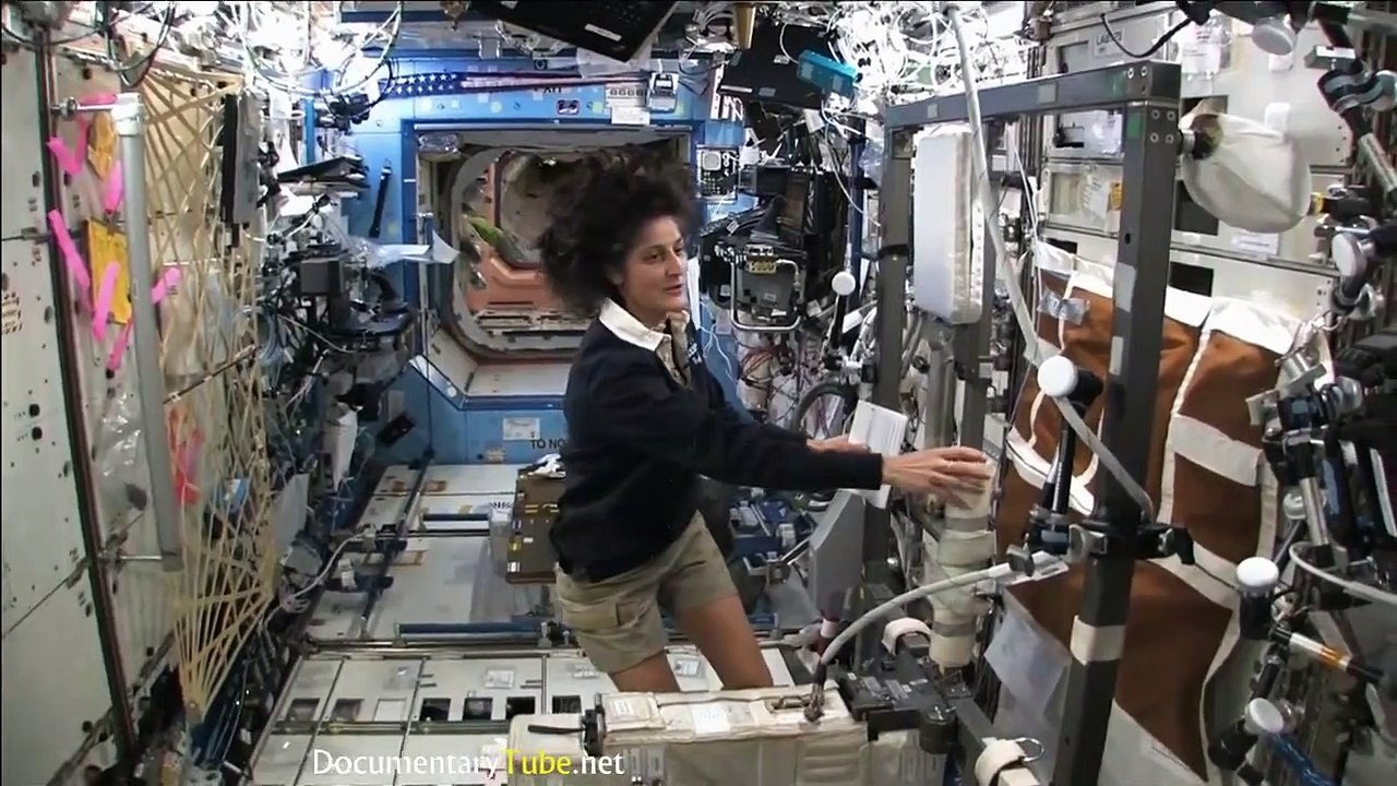 HOW IT WORKS_ The International Space Station