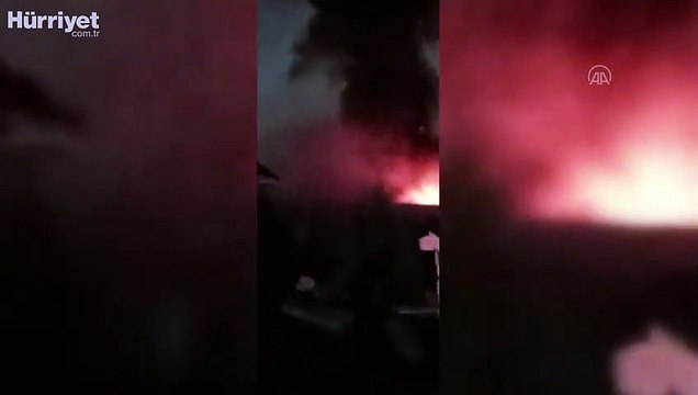 Mobilya fabrikasında çıkan yangın söndürüldü