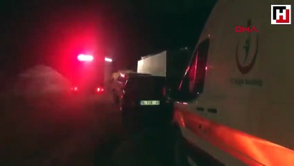 Define aradıkları mağarada mahsur kaldılar