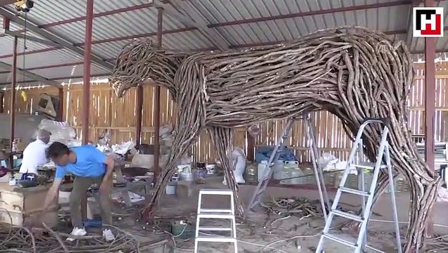 Tırını sattı heykeltıraş oldu