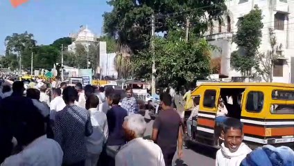 Congress-BJP targeted