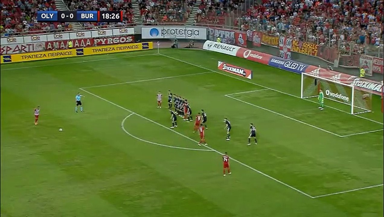 Olympiacos maçında harika frikik golü!