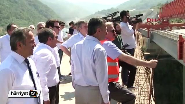 Gebze-Orhangazi-İzmir Otoyolu son sürat devam ediyor