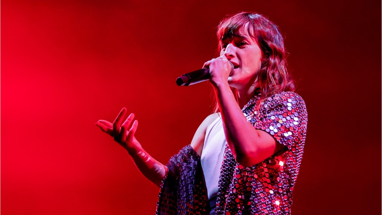 Voici - Juliette Armanet maman : ses rares confidences sur sa relation avec son fils