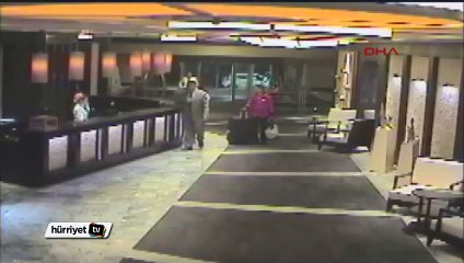 Business class’ın tuvaletini kullanan kadın yolcuya uçakta kelepçe