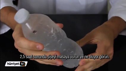 Suyu bir saniyede buza çevirdi!