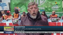 Organizaciones sociales exigen frente a la sede del FMI en Buenos Aires anulación de la deuda ilegal