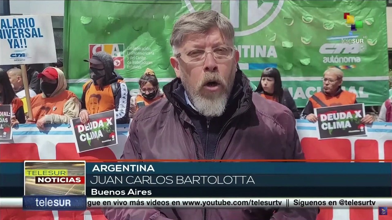 Organizaciones sociales exigen frente a la sede del FMI en Buenos Aires anulación de la deuda ilegal