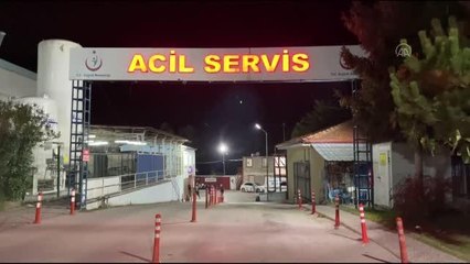 Son dakika haberi | Maden ocağındaki patlamada yaralanan işçilerin hastane önünde bekleyen yakınlarına gıda ve battaniye verildi