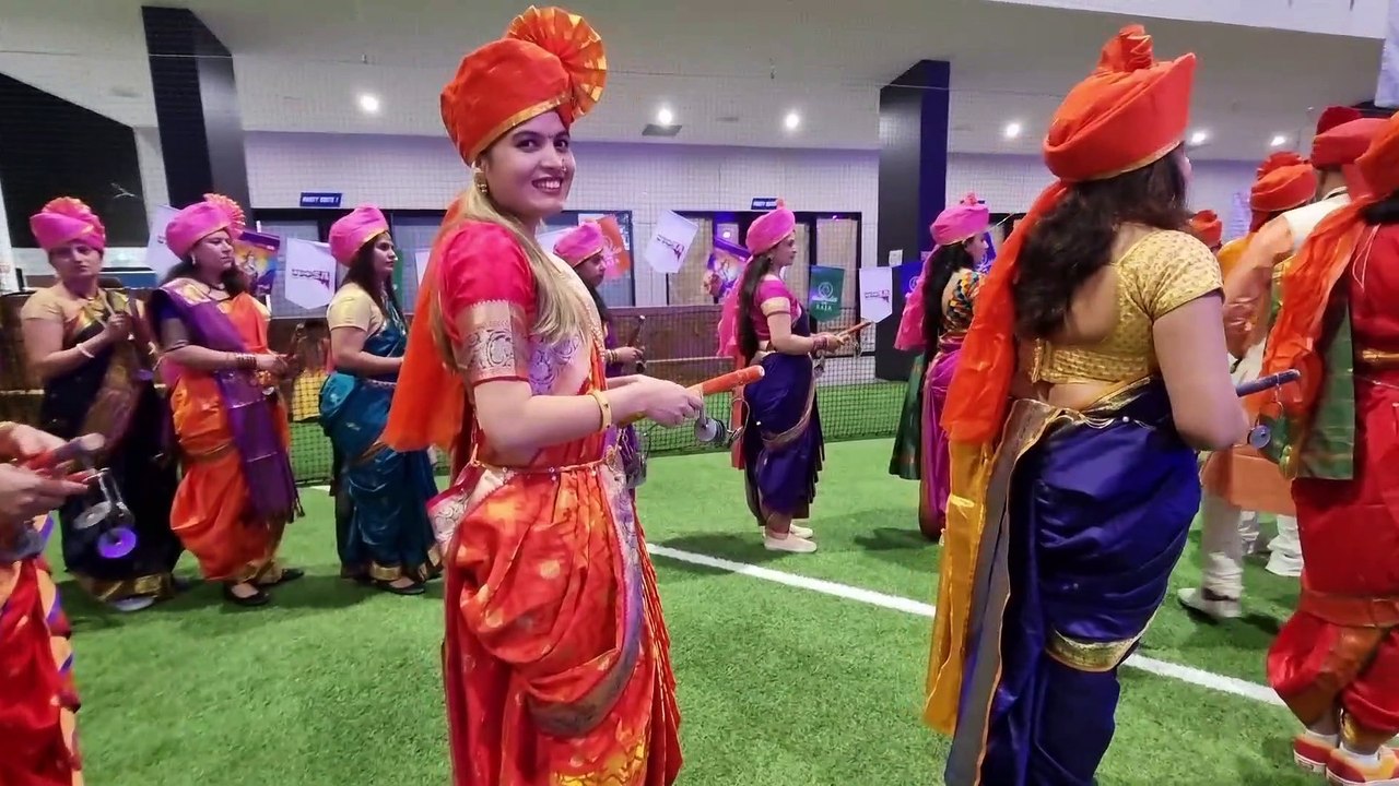 Australia Cha Raja Day 1 | Ganesh Chaturthi Celebration In Australia | Lazim Dhol Tasha Fun | UIOSA | Indian Life In Australia | Internatioanl Student In Australia