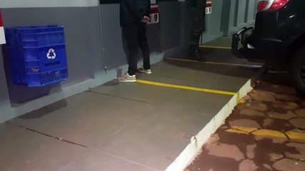 BPFron detém jovens com lança perfume e maconha no posto da PRF, em Cascavel