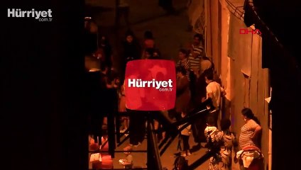 Büyükçekmece'de sokakta nişan eğlencesi