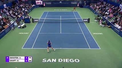 San Diego - Swiatek écrase Gauff et débarque en demie