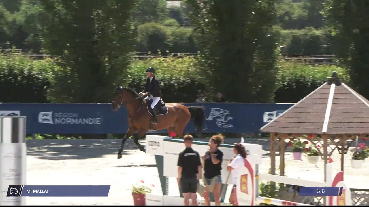 Grand National FFE - AC Print - CSO | Notre Dame d'Estrees (FRA) | Maiju MALLAT | QUAZAR L