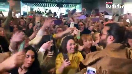 İspanya'da Can Yaman izdihamı