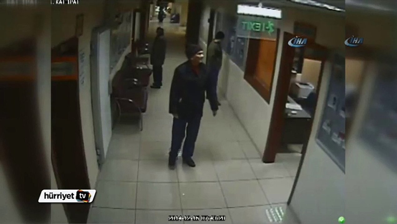 Doktorun çay parasını çalan hırsız kamerada