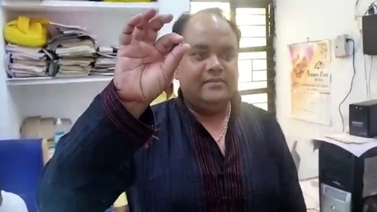 पन्ना की रत्नगर्भा धरती ने उगले 8 हीरे, मिट्टी छानते-छानते रातों-रात बन गए लखपति