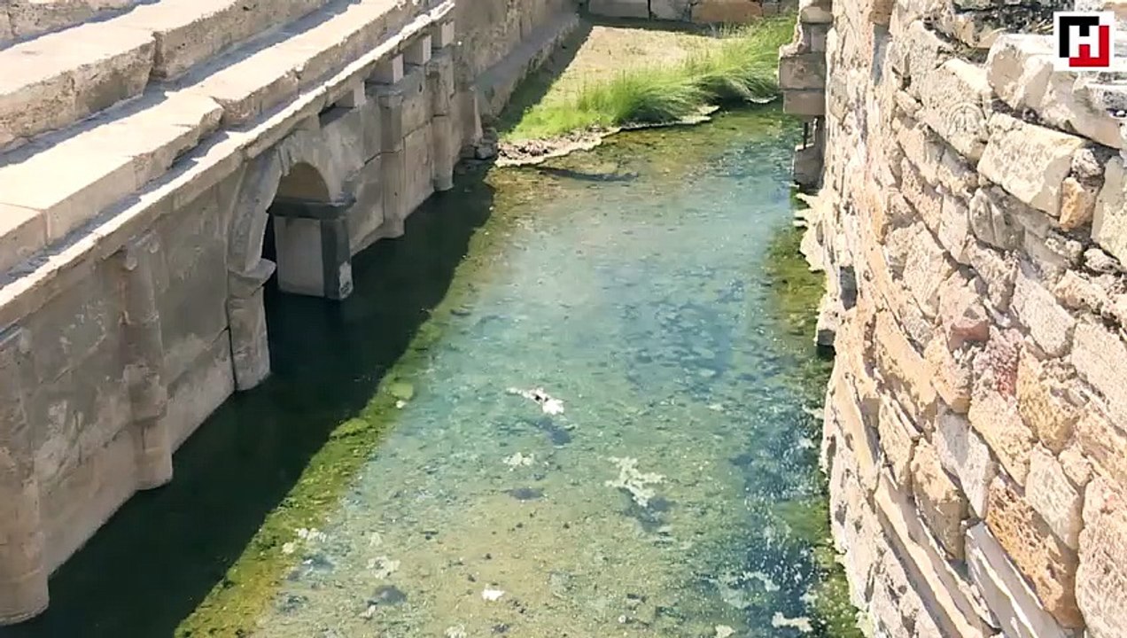Pamukkale'deki "cehennem kapısı" ziyarete açılıyor