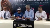 Çaykur Rizespor Moroziuk ile sözleşme imzaladı