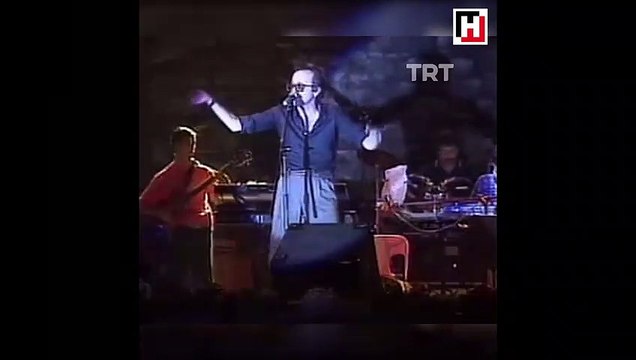 Cem Karaca aramızdan ayrılalı 14 yıl oldu