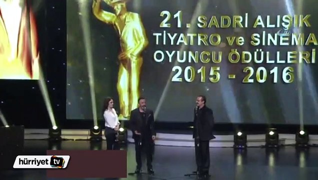 Sadri Alışık Ödüllerine Cem Yılmaz damgası