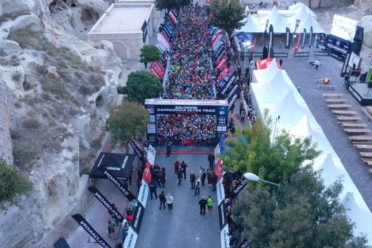 Salomon Kapadokya Ultra Trail Koşusu başladı