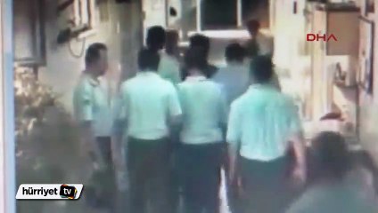 Cezaevi görevlilerine 'görüntülü' işkence suçlaması