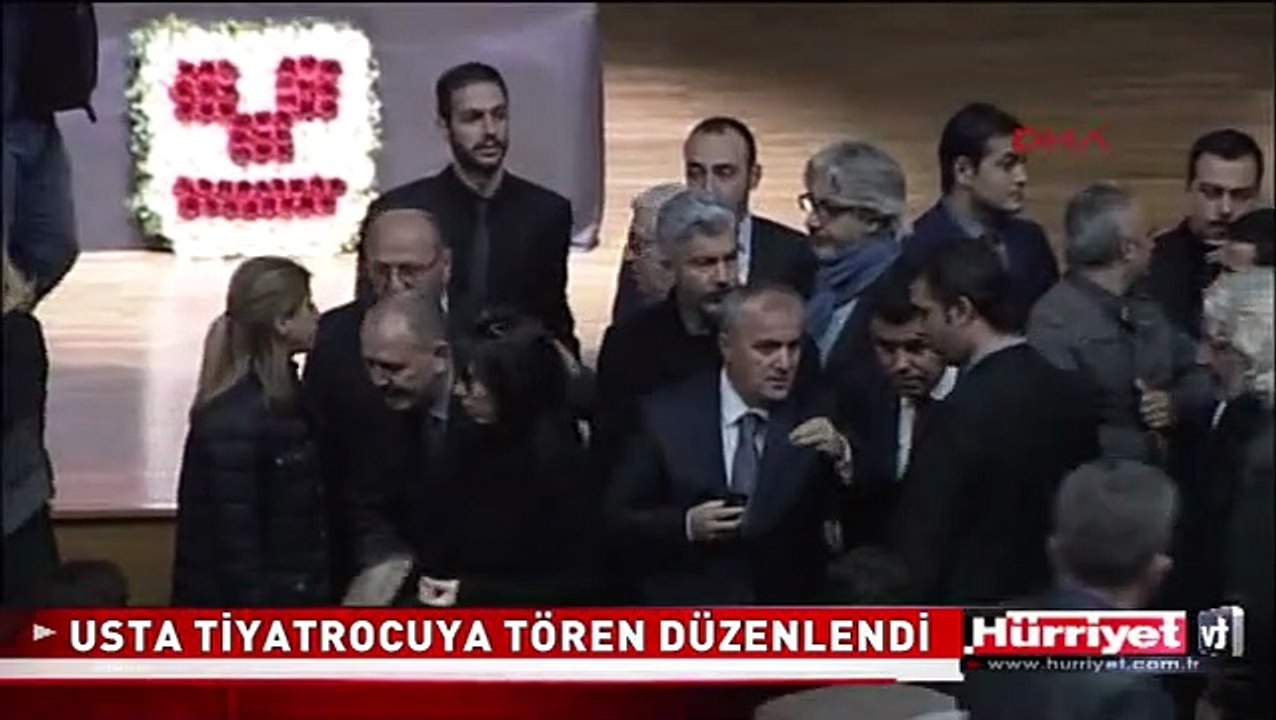 NEJAT UYGUR İÇİN CEMAL REŞİT REY'DE TÖREN DÜZENLENDİ