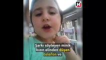 Bir cep telefonunun ön kamerasının çocuklarla imtihanı