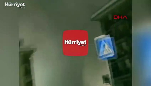 İtalya'da kayak merkezine çığ düştü! O anlar kamerada