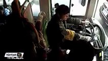 Çin'de kadın otobüs şoförüne dayak