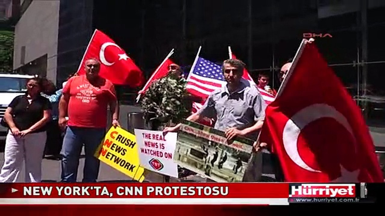 NEW YORK'TA, CNN PROTESTOSU