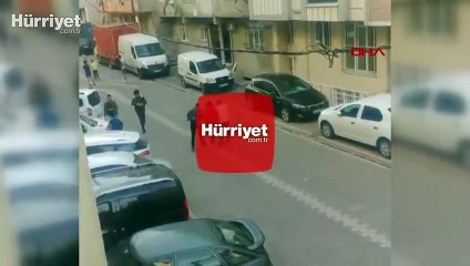 Ne yasak dinlediler ne sosyal mesafe! Halay çekip top oynadılar