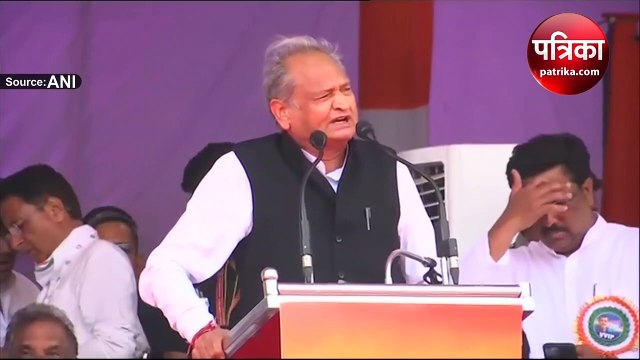 राहुल गांधी से मिले राजस्थान CM अशोक गहलोत, कहा- तनाव और हिंसा के माहौल को देश बर्दाश्त नहीं करेगा